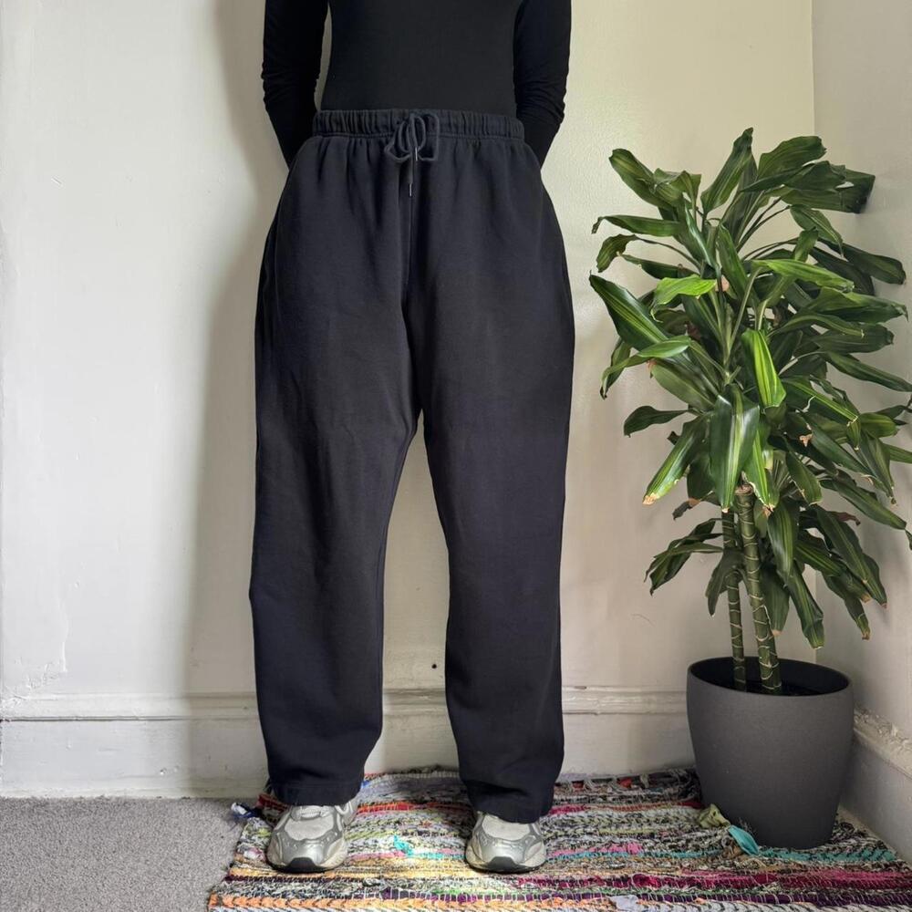 Oversized faded black sweatpants Mid waist streetwear gorpcore skater size L‎
